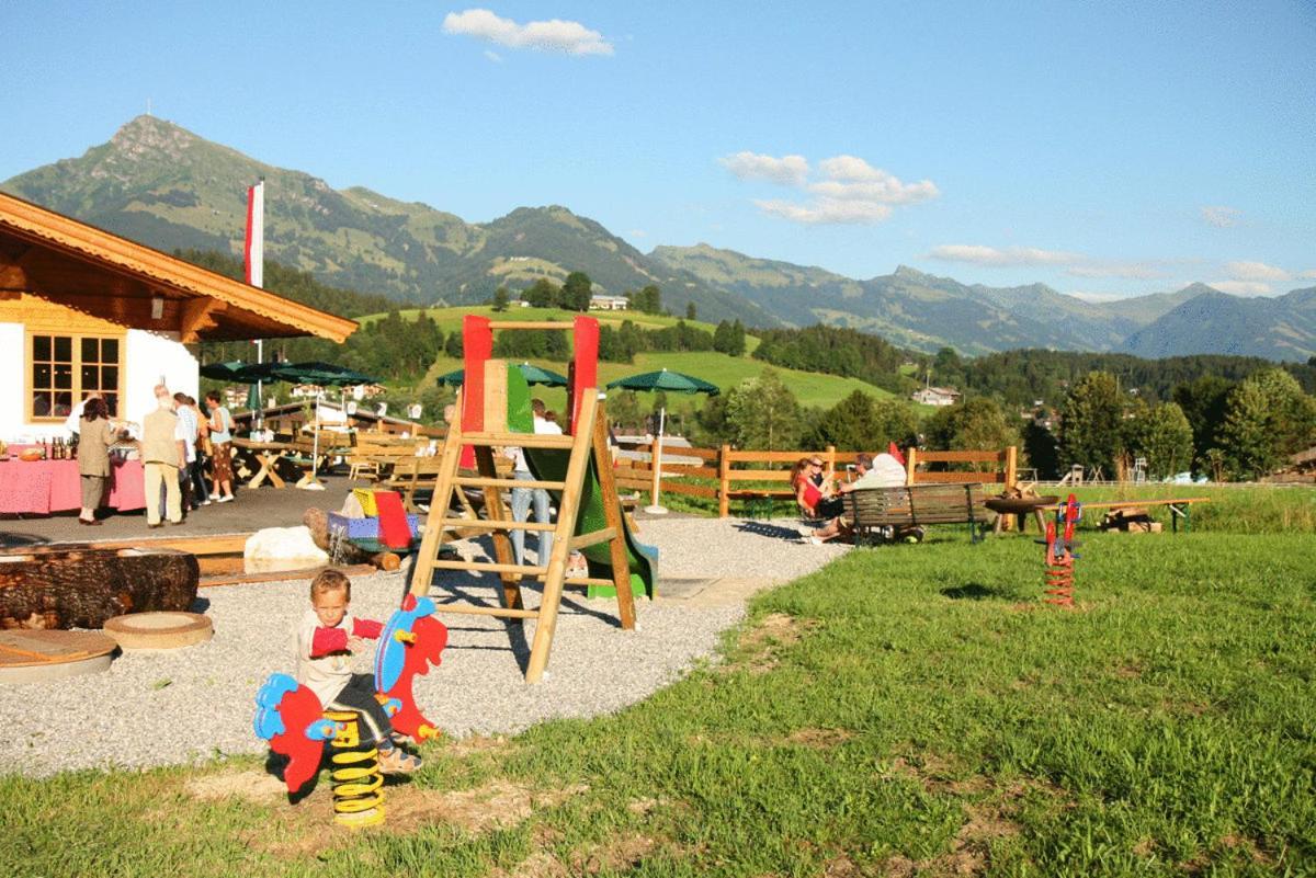 Hotel Hubertus Mit Erlebnislandgasthof Reitherwirt Kitzbuhel Exterior photo