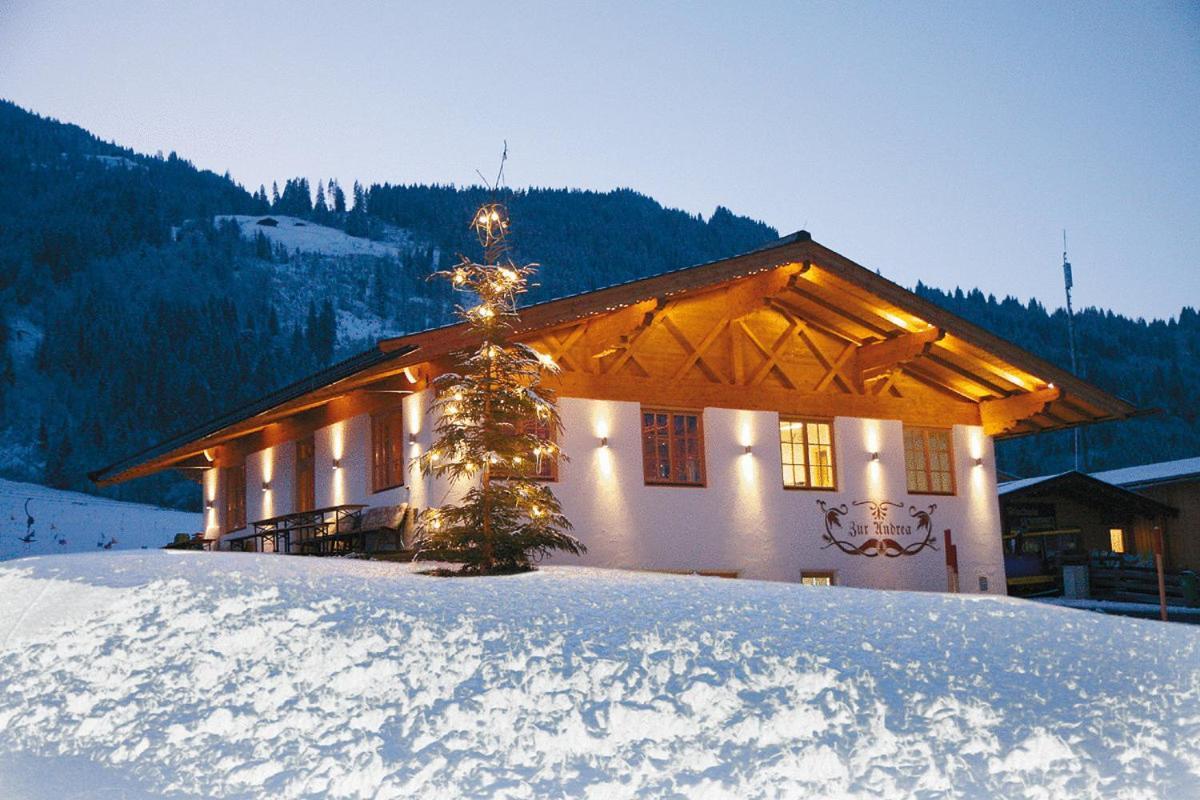 Hotel Hubertus Mit Erlebnislandgasthof Reitherwirt Kitzbuhel Exterior photo